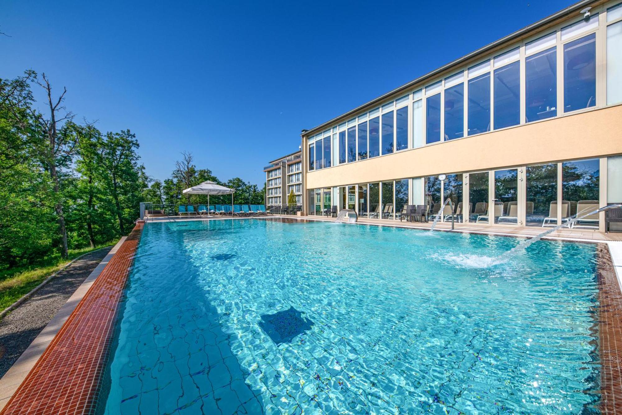 Lifestyle Hotel Matra Matrahaza Luaran gambar